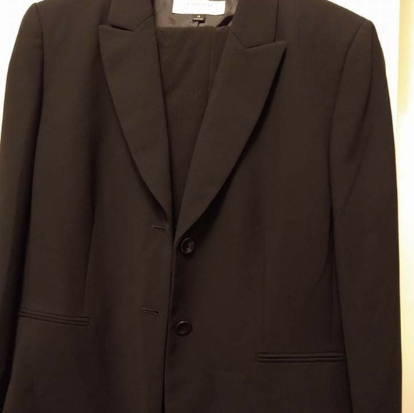 Two-Button Blazer - Picture 2 of 3